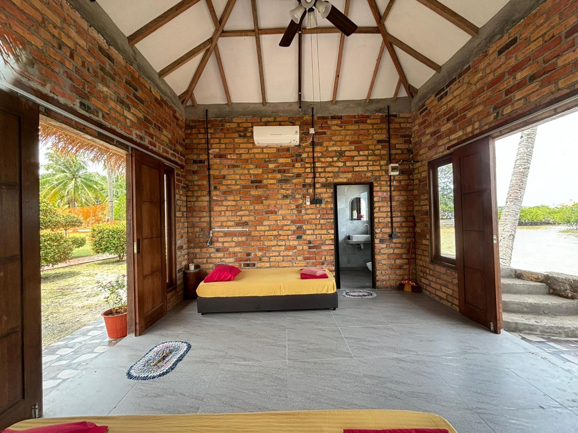 Teluk Bakau Loola Adventure Resort חדר תמונה